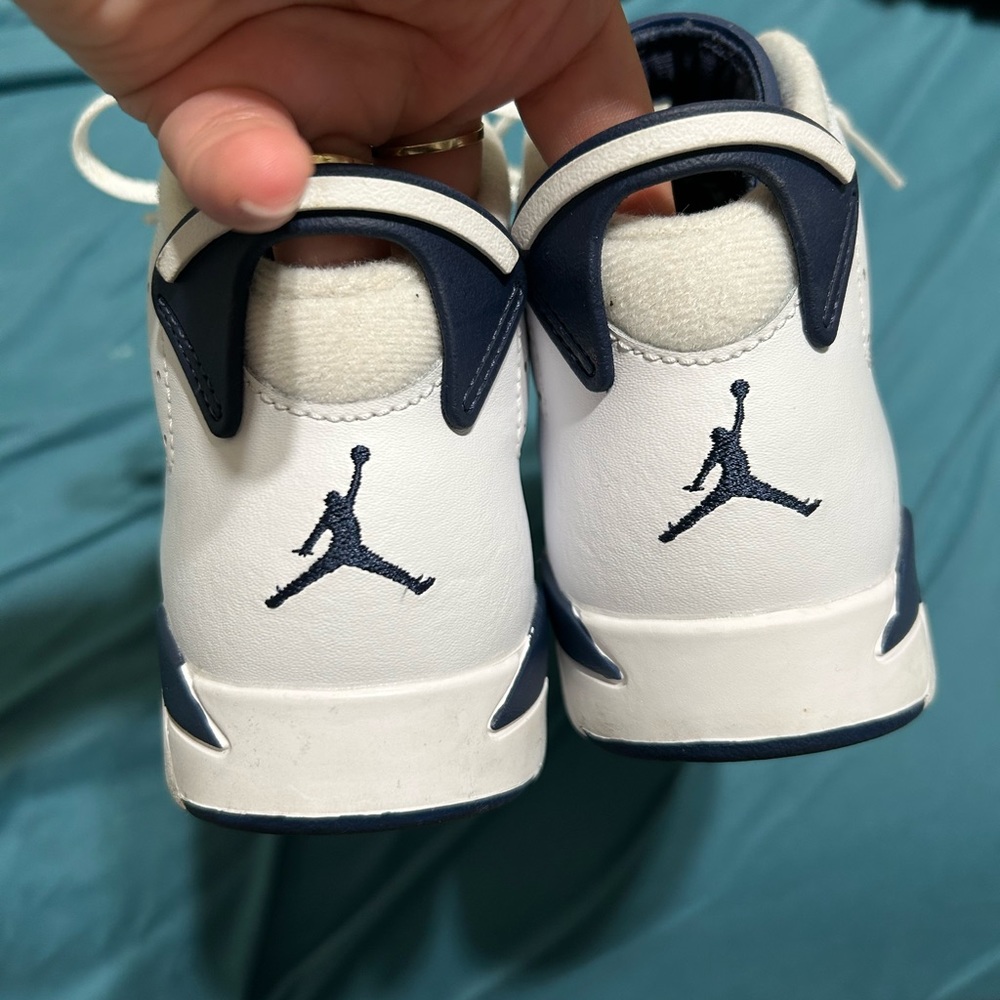 Retro 6’s - Picture 4 of 4